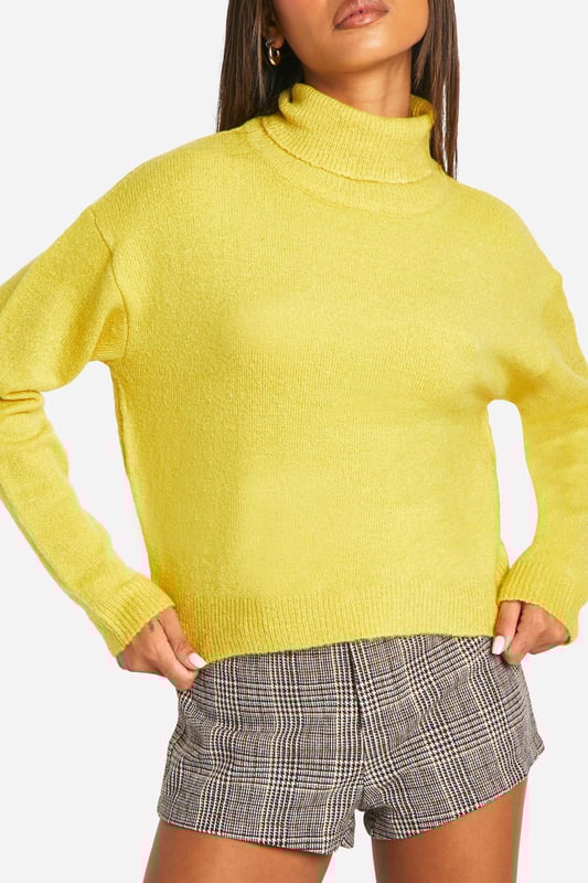 Seeking a pullover jumper that brings super flattering vibes? Look no further than this cute cropped jumper. With the hem cut at or above the waist, this type of short jumper usually comes with long sleeves for maximum style impact and extra warmth. Helping to nip you in at the waist and create an hourglass silhouette, it's a look that will serve attitude over and over again. We wear ours with high waisted denim, slick faux leather trousers and bold animal print skirts for a style that breaks the mould.Style: Lightweight JumperFabric: AcrylicNeckline: Roll NeckSleeve Length: Long Sleeve