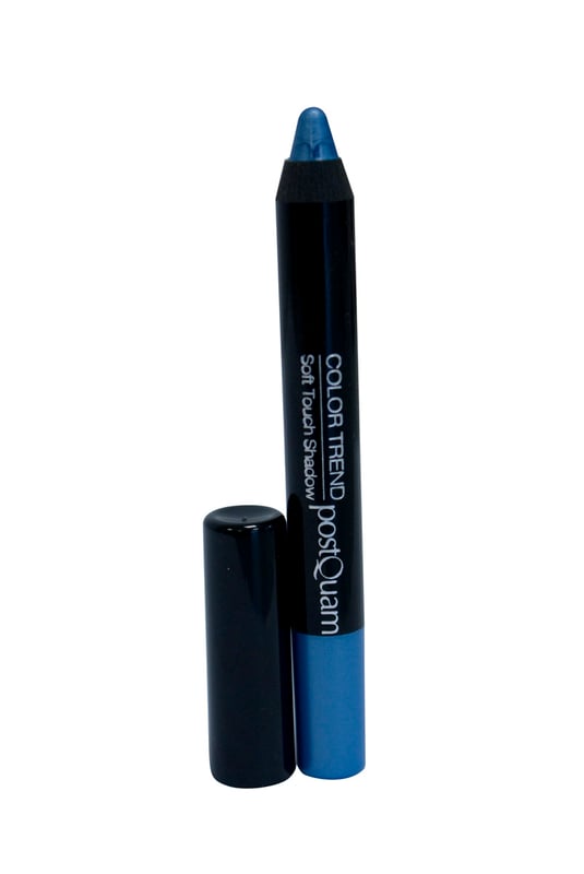 Sombra de ojos en formato jumbo. Suave y de fácil aplicación. Partículas de luz y brillo definen los ojos para un look impresionante.