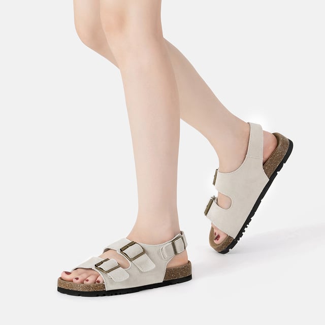 Introducing the Flame, where our iconic Mallard sandal gets an upgrade with a heel strap for enhanced stability. The Flame's back strap ensures a secure fit in any scenario, whether you're on the job or enjoying leisure activities.

Product No. EAU7001

Description:
- Cow Suede Upper
Fibre Lining and Insole
- EVA Sole