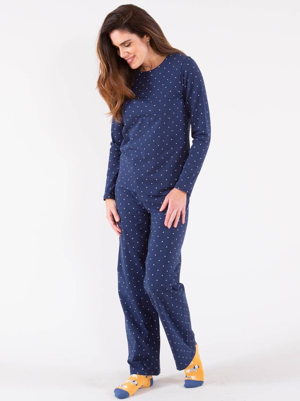 The clue is in the name... Get comfy and relax in these lovely loungers, with a straight-leg style to keep you looking chic even on the sofa. The full-length loungers pair beautifully with so many comfy and casual tops, making them the perfect choice for a lazy day. Made in organic cotton jersey with a little bit of stretch and a deep elasticated waistband, their comfort, quality and sustainability is hard to beat.