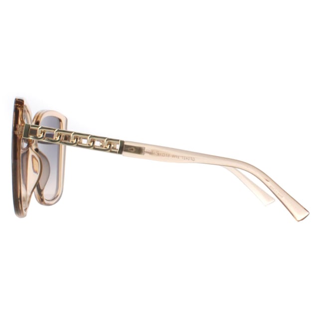 Las gafas de sol Guess GF0427 27W de cristal en degradado azul naranja pastel son una elegante montura cuadrada realzada por la marca Guess, una declaraciÃ³n de estilo atrevida a la par que sofisticada. Fabricadas con materiales de primera calidad, no sÃ³lo ofrecen un estilo incomparable, sino tambiÃ©n durabilidad y comodidad. Protege tus ojos de los rayos nocivos con lentes de protecciÃ³n UV sin comprometer la claridad ni la visiÃ³n. Tanto si se trata de un paseo tranquilo como de una elegante aventura urbana, estas gafas de sol redefinen la sofisticaciÃ³n, garantizando que irradies confianza y glamour a cada paso.