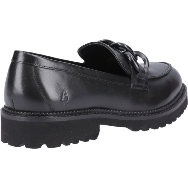 Hush Puppies Gianna Leer Vrouwen Zwarte Loafers Kwaliteitsleer en een comfortabel slip-on ontwerp komen samen in de Gianna loafer, met zijn memory foam comfort binnenzool en Zero G lichtgewicht zool is dit de perfecte dagelijkse keuze.