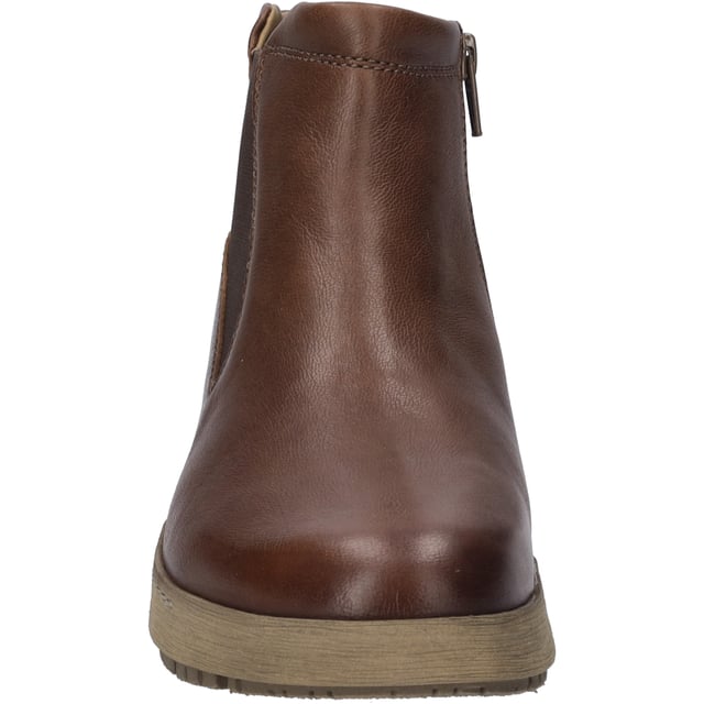 Discover the essence of cosiness and sustainable fashion with the Anna 04 ankle boot in castagne by JOSEF SEIBEL. A pair of shoes specially designed for women to enjoy everyday life to the full. This model exudes traditional charm and modern design with its smooth goatskin leather, a warm textile lining and a Rubflex sole, which is known for its flexibility, pliability and durability. The Anna 04 is more than just an ankle boot; it is a statement for those who prioritise comfort without compromising on style and quality. Equipped with a practical zip fastening, they offer easy entry and a perfect fit for wider feet thanks to the comfortable width H. The removable insole allows you to insert your own orthopaedic footbed, making them even more comfortable to wear. The upper is joined to the outer midsole combination using the traditional Strobel technique, which gives the shoe a special stability and makes it ideal for outdoor activities. Whether for walks in the countryside, on the way to work or meeting up with friends, the Anna 04 ankle boot is the perfect companion for every occasion. With its classic yet strong character and membership of the Spirit of Nature product line, it embodies the JOSEF SEIBEL philosophy: style paired with exceptional comfort and a strong commitment to slow fashion, far removed from the fast pace of the fashion industry. This shoe is a tribute to the craftsmanship and heritage of JOSEF SEIBEL, designed to stand the test of time while remaining comfortable and stylish.