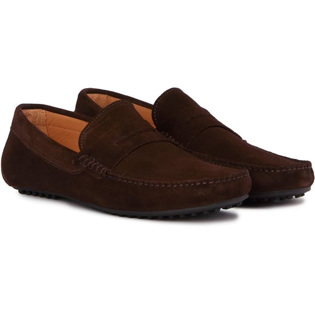 Zapatos Springfield de Oliver Sweeney para hombre en color marrón, fabricados con ante y suela de goma. Incluye: forro de cuero, plantilla de cuero acolchada, marca grabada y suela de conducción.