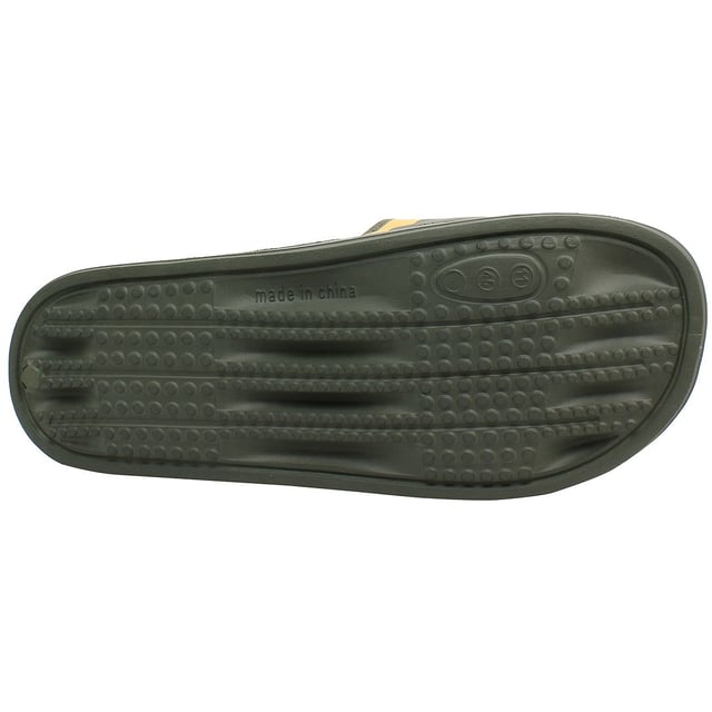 Ben Sherman Sidney Heren Groene Slippers Ben Sherman Sidney Heren Flip-Flops, de belichaming van informele comfort en tijdloze stijl. Hier is een gedetailleerde beschrijving die hun belangrijkste kenmerken benadrukt:
Klassiek Ontwerp: Deze flip-flops beschikken over een strak en minimalistisch ontwerp, dat de tijdloze esthetiek van Ben Sherman belichaamt. Met een effen zwarte kleur passen ze moeiteloos bij elke casual outfit, van strandkleding tot dagelijkse kleding.
Premium Materialen: Gemaakt van hoogwaardige materialen, waaronder een duurzame rubberen zool en een comfortabele voetbed, zijn deze flip-flops ontworpen om lang mee te gaan. De zachte maar stevige banden zorgen voor een veilige pasvorm en voorkomen ongemak of irritatie tijdens langdurig dragen.
Comfortabele Voetbed: De Sidney flip-flops hebben een gecushioneerd voetbed dat zich vormt naar de contouren van je voeten, wat superieur comfort en ondersteuning biedt bij elke stap. Of je nu over het strand wandelt of boodschappen doet in de stad, met deze flip-flops blijven je voeten verfrist en ontspannen.
Lichtgewicht en Flexibel: Ontworpen voor maximaal comfort en vrijheid van beweging, zijn deze flip-flops licht van gewicht en flexibel, waardoor natuurlijke voetbeweging mogelijk is. Of je nu naast het zwembad ligt of nieuwe bestemmingen verkent, ze bieden de flexibiliteit en wendbaarheid die je nodig hebt voor een hele dag dragen.
Gemakkelijk Schoon te Maken: Dankzij hun waterbestendige ontwerp zijn deze flip-flops gemakkelijk te reinigen en te onderhouden, waardoor ze ideaal zijn voor stranduitstapjes of ontspanning aan het zwembad. Spoel ze eenvoudig af met water om ze er fris uit te laten zien en klaar voor je volgende avontuur.