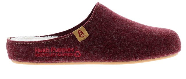 Hush Puppies The Good Slipper Womens Proudly crafted from 90% Recycled polyster upper and lining. The Good Slipper is a must have this season with its super soft organic cotton sock and 100% recycled foam bed. Made with a durable natural rubber sole for added grip and extra comfort
-90% Recycled RPET Polyester Upper and Lining.-Super Soft Organic Cotton Sock with 100% Recycled Foam Footbed
-Durable Natural Rubber Sole for Added G