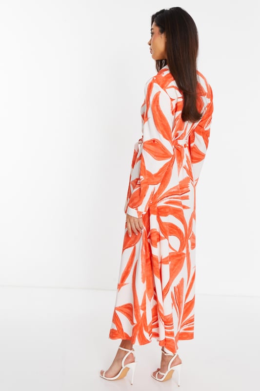 - Tropical print - Collar neckline - Shirt style - Long sleeve - Model height: 5' 7" - Model wears uk 8 / us 4 / eur 36 - Always check the care wash label. cool hand wash with mild detergent