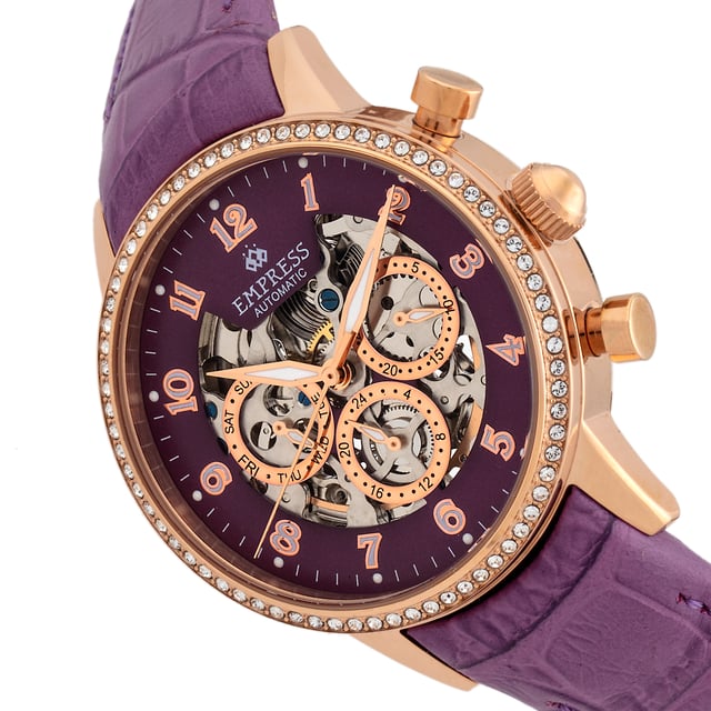 316L Chirurgisch Kwaliteit RVS Kast; Jeweled Automatisch Uurwerk; Juweel Lagers: 22 Juwelen; 36-Uur Energiereserve; Beats per Hour (BPH): 21600/Uur; Saffier-gecoate Mineraalglas; Skeleton Wijzerplaat; Observatiekastje om het Uurwerk te bekijken; Kristallen Surround Bezel; Echt Leer Crocodille-Embossed Band; Logo-gegraveerde RVS Sluiting; Luminiserende Wijzers; Luminiserende Indexen; Dag Sub-Wijzerplaat; Datum Sub-Wijzerplaat; 24-Uur Sub-Wijzerplaat; 38mm Diameter; 3 ATM Waterdichtheid;