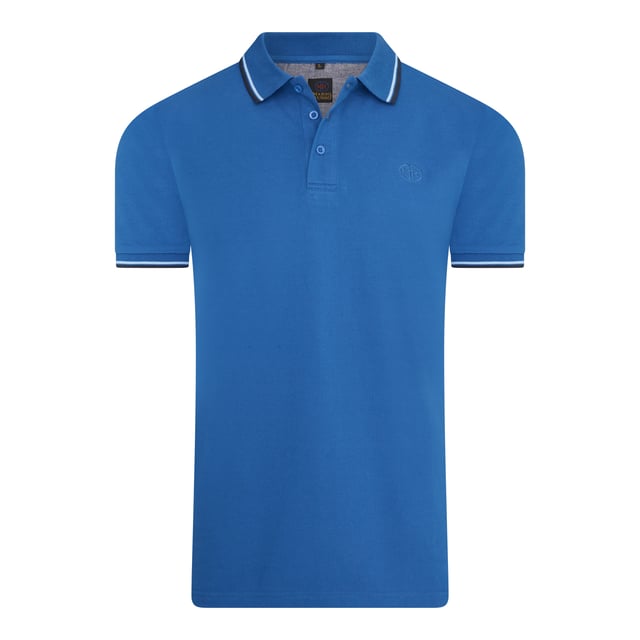 Mario Russo polotröja för män. Pikén är tillverkad i 100% bomull och har en normal passform.  Varumärke: Mario RussoModellnamn: Tipped Polo EdwardKategori: polo för mänMaterial: bomullFärg: blå, svart