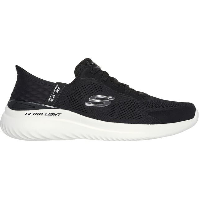 Blijf actief in flexibel en lichtgewicht comfort met de Skechers Bounder 2.0 Emerged. Deze sportieve stijl heeft een slip-on bovenwerk van mesh en synthetisch materiaal met een dempende Skechers Air-Cooled Memory Foam binnenzool.