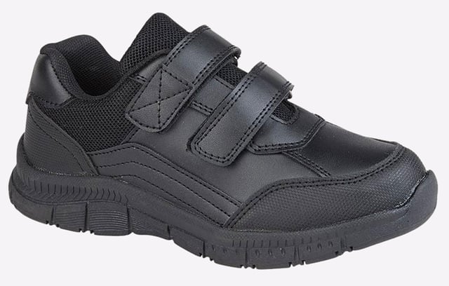 Ensure your little one attends school in style with these Route 21 Tyler Touch Fastening shioes, designed in a coated leather uper and twin touch fastening for easy on/off wear- Action Coated Leather Upper
- Twin Touch Fastening
- Textile Lining
- TPR Sole