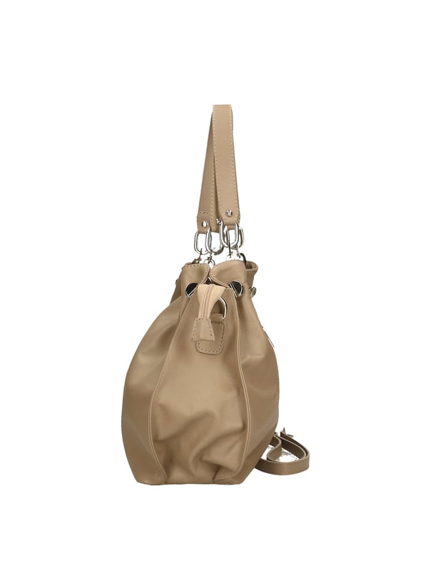 Bolso bandolera para mujer. El cierre es con cremallera. Los bolsillos internos son uno con cremallera. Los bolsillos externos son uno en la espalda con cremallera. La bandolera es ajustable y extraíble en piel. El mango es de cuero. Hay dos compartimentos internos. El material exterior es piel auténtica sauvage. Internamente está forrado en tejido 70% algodón - 30% seda. Medidas: 38x30x12 cm. Hecho en Italia