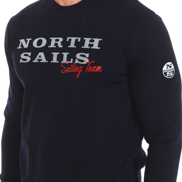 Sweatshirt North Sails.
 Ribbed crew neck.
 Brand print on the front.
 Brand logo on one sleeve.
 Ribbed cuffs and waistband.
 Seams seen in tone.
 Composition: 60% Viscose, 35% Nylon, 5% Elastane
 Care:
Wash at maximum temperature 30º.
 Iron at medium temperature.
 Do not use bleach.
 Do not use dryer.
 Do not dry clean.