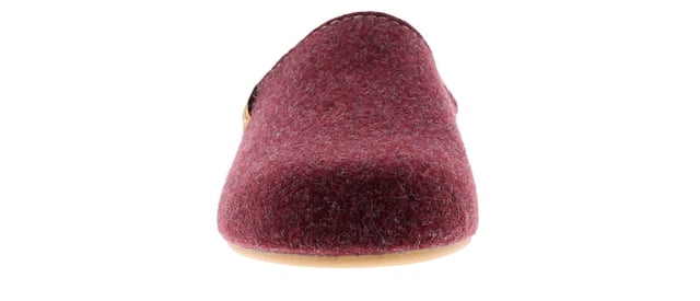 Hush Puppies The Good Slipper Womens Proudly crafted from 90% Recycled polyster upper and lining. The Good Slipper is a must have this season with its super soft organic cotton sock and 100% recycled foam bed. Made with a durable natural rubber sole for added grip and extra comfort
-90% Recycled RPET Polyester Upper and Lining.-Super Soft Organic Cotton Sock with 100% Recycled Foam Footbed
-Durable Natural Rubber Sole for Added G