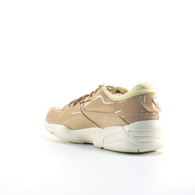 Puma Trinomic R698 Nude Patent Leather Womens Lace Up Trainers 362274 01
