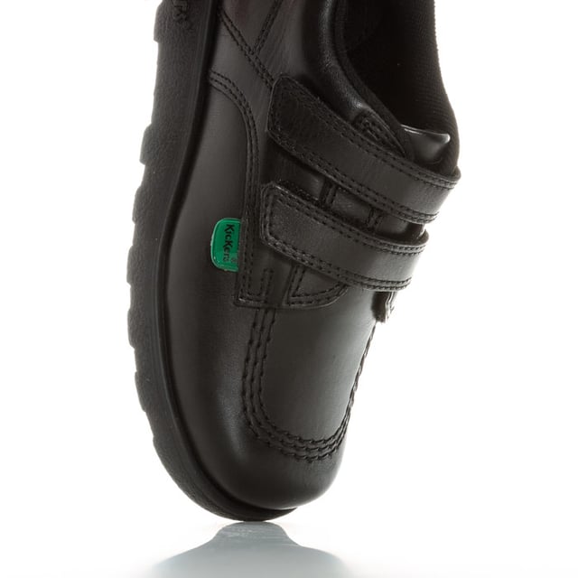 Children Boys Kickers Fragma Lo Strap Leather Shoes in Black<BR><BR>- Tonal finish<BR>- Hook and loop strap fastening<BR>- Padded collar<BR>- Iconic red and green branded tabs to sides<BR>- Smooth leather upper<BR>- Embossed branding <BR>- Leather Upper  Textile Lining  Synthetic Upper<BR>- Ref: 114832