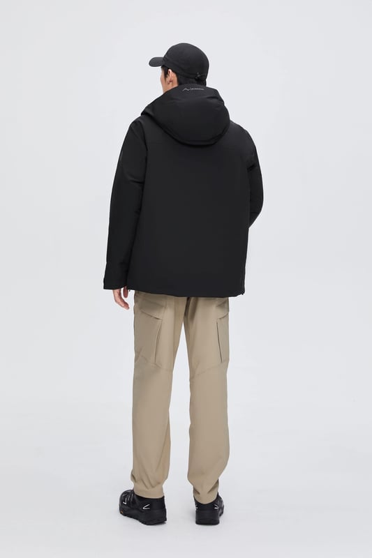 Features comfortable stretch fabrics that deliver windproof, water-repellent and easy-care functionality. With its minimalist style, Windstopper is perfect for both casual activities and urban commuting.

STRETCH HIGH-DENSITY FABRIC: Windproof and water-repellent, thickened for enhanced durability, and comfortable for cold weather protection.

INNOVATIVE HEAT AND MOISTURE CONTROL: Uses volcanic rock heat storage technology for extra warmth while staying dry.

LUXURIOUS 700+ FILL GOOSE DOWN:;Ultra-light insulation of exceptional quality and warmth.