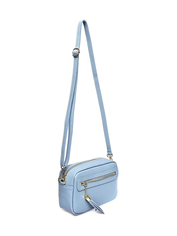 Umhängetasche
100% Rindsleder
Reißverschluss oben
Gesäßtasche mit Reißverschluss
Abmessungen : 13x21x8 cm
Verstellbarer Schultergurt: 125 cm