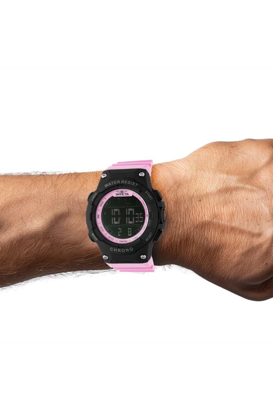 El Invicta 48051 tiene una caja de plastico de 52 millimetros con una esfera negro.
Esta modelo funciona con un movimiento de Cuarzo preciso.
Resistencia a la presión de aqua de 10 bares.
Este modelo es parte de la colección Invicta Racing.

2 años de garantía Invicta.