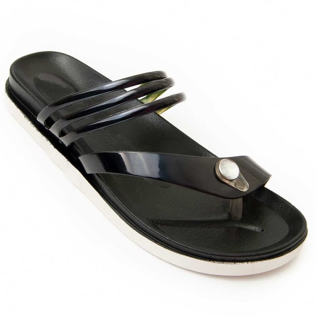 Casual sandaal voor dames. Comfortabele pasvorm. Versterkte stiksels. Gemaakt met materialen van andere merken voor ons merk.