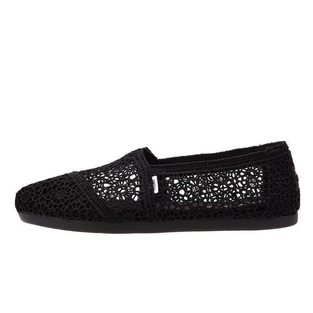 Experience ultimate comfort and style with our exquisite crochet uppers, complemented by the cutting-edge TOMS CloudBound Sole. Crafted to provide exceptional comfort, cushioning, and traction, these shoes are a true delight for your feet. The textile upper is not only trendy but also 100% vegan, making it a perfect choice for conscious consumers. With a removable insole and elastic gore for effortless on-and-off, these shoes are designed to enhance your convenience. Step into a world of comfort and sustainability with our remarkable footwear.