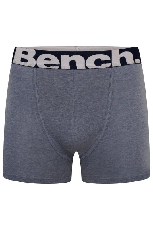 Update your wardrobe essentials with this 7-pack of ‘Keating' boxers from Bench. These boxers feature the iconic Bench logo on the waist, an elasticated jaquard waistband and are made from a Cotton rich fabric for all-day comfortable wear.