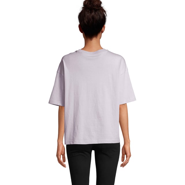 100% Organic Cotton. Fabric: Combed. Design: Plain. Neckline: Crew Neck, Ribbed Collar. Fit: Oversized. Sleeve-Type: Short-Sleeved. Side Seams, Taped Neck, Twin Needle Stitching, Unbranded Size Label. 180gsm. Sustainability: Amfori, BSCI, Fair Wear Approved, Oeko-Tex Standard 100 Certified, PETA-Approved Vegan, REACH.