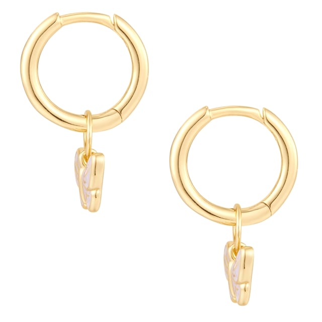 Do you like unusual motif jewelry? Then these hoop earrings from the Glanzstücken München label are your new favorite piece. The hook design is clever: the small butterfly is not firmly connected to the earring, but is pushed onto the creole. You can wear the earrings as a minimalist hoop or with a playful motif pendant. The hoop earrings and butterfly are made of 925 sterling silver and refined with classic yellow gold. A colorful enamel inlay gives the butterfly cheerful vibes. Practical folding fasteners ensure excellent wearing comfort and are easy to put on and take off.