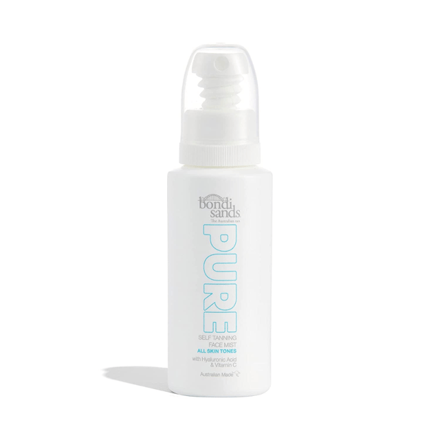 Bondi Sands The Australian Tan Pure Self Tanning Mist is an easy to use tanning mist, that delivers a brilliant golden glow, whilst also delivering Hyaluronic Acid, Vitamin C and Vitamin E. The formula is lightweight, refreshing and provides an instant burst of hydration.