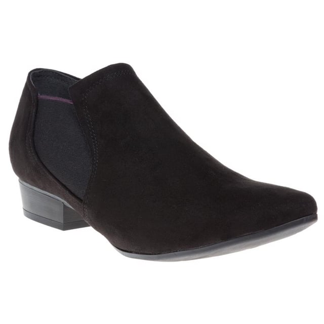 The Marco Tozzi Ankle Chelsea Boots Are Sleek And Minimal, The Synthetic Uppers Feature Elasticated Sides For Ease Of Entry Along With A Cute Pointed Toe And Narrow Sole. The Rubber Sole Completes This Great Pixie Boot Design.