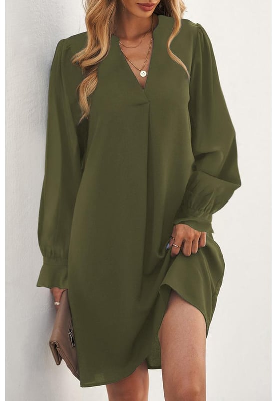 Luxurious and stylish Split V Neck Ruffled Sleeves Shirt Dress
  Split V neck design adds elegance and sophistication
  Ruffled sleeves for a feminine and playful touch
  Suitable for both casual and formal occasions
  Made from Quality materials for comfort
  Flattering fit
  Available in a range of sizes
  A stunning addition to any womans wardrobe