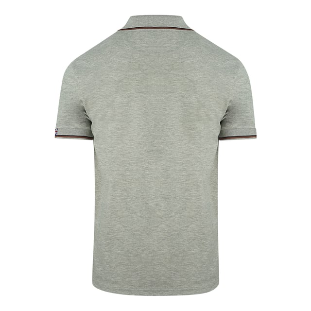 Aquascutum Tipped Collar Grå polotröja. Märkeslogotyp, korta ärmar. Stretchpassform 95% bomull 5% elastan. Normal passform, passar perfekt i storlek. QMP028 94