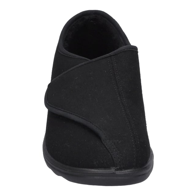 Para que tus pies no se enfríen incluso en los días gélidos, nuestras zapatillas está forradas con felpa. La práctica cremallera facilita el acceso en las zapatillas. La construcción Strobel permite utilizar sus propias plantillas. Nice 105 ofrece a los pies un ajuste extra gracias a la anchura H. Sigue tu camino con la acompañante acogedora para el hogar.