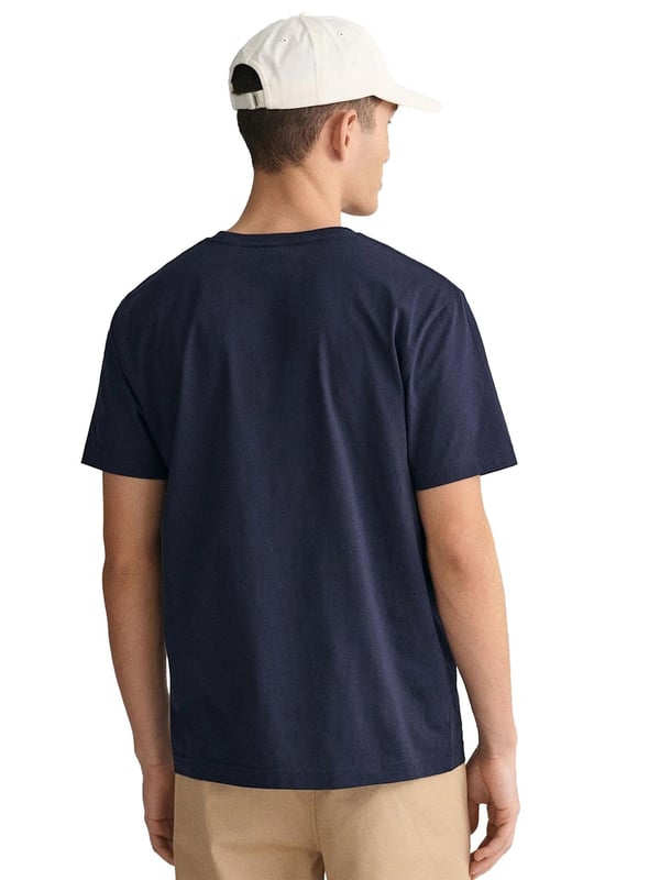 Gant Original T-Shirt is a classic crew-neck tee with logo embroidery on the chest. Feature Short Sleeves and a Crew Neckline. Crafted With 100% Cotton, these Lightweight and breathable Regular Fit T-shirts are Machine Washable.