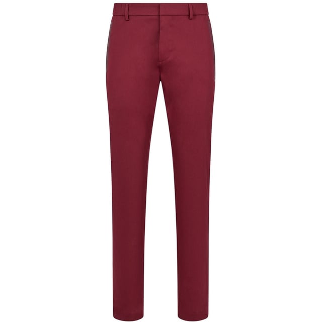 BOSS Rogan 4-1 Trousers - Elevate your performance on the course with the Rogan 4-1 Trousers by BOSS, crafted from cotton stretch making it easier to load your swing and cut in a slim fit for a stylish look. The golf trousers feature two hand pockets with ample space for small item storage, two back pockets, elasticated waist with belted loops for improving wearing comfort, finished with hook and zip closure. The look is completed by the signature BOSS logo embroidered above the back right pocket.