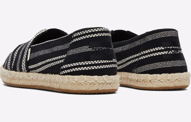 Laidback, planet-forward. Our Alpargata Rope brings carefree style and an earth-friendly update to our best-selling slip-on. It's designed with organic cotton, a natural jute-wrapped midsole and an OrthoLite comfort insole made with 26% eco content.
100% Organic Cotton upper and lining
Rubber outsole
100% vegan
Elastic gore espadrille for easy on-and-off