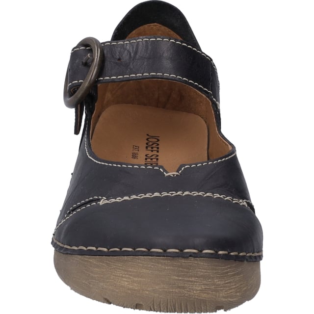 Nuestras sandalias fabricadas con fina gamuza. El hebilla llamativo una fijación individual de la anchura. El modelo Fergey 80 está equipado con una plantilla intercambiable. El modelo además está provisto de las típicas costuras a mano de JOSEF SEIBEL. Con la anchura de zapato G ofrecen estas botas una anchura confortable. Vayas a donde vayas, este modelo Fergey 80 te acompañará en las buenas y en las malas todo momento.