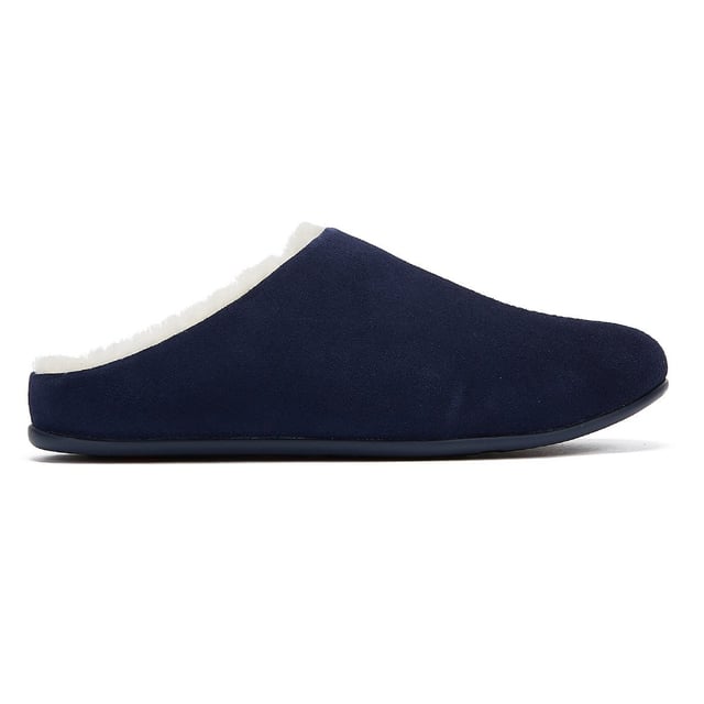 FitFlop Chrissie Shearling Womens Slippers Made for lounging in style the suede version of the Chrissie offers a cosy ultra-soft shearling lining whilst ergonomic iQushion technology provides an ultra comfortable experience. This trademark technology includes feather-light flexible air-foam midsoles with a softly-padded contoured footbed.
