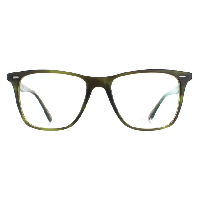 Die Oliver Peoples Square Mens Semi Matte Emerald Bark Ollis OV5437U Brille ist eine stilvolle und anspruchsvolle Brille, die einen schlanken und modernen Look bietet. Der Rahmen ist aus hochwertigem Acetat gefertigt, das sowohl langlebig als auch leicht ist, was diese Brille den ganzen Tag über angenehm zu tragen macht. Die Bügel sind mit der charakteristischen Oliver Peoples Plakette verziert, die dem Design einen Hauch von Luxus verleiht.