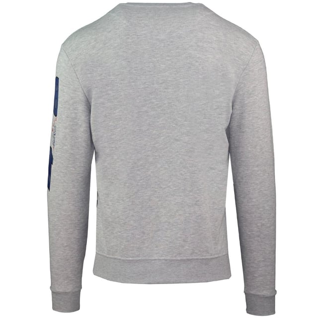 Dieses graue Aquascutum-Logo-Sweatshirt ist perfekt fur Freizeit- oder Outdoor-Kleidung. Sein komfortables Design verfugt uber ein dezent gepragtes Logo fur einen eleganten Look. Treten Sie stilvoll hervor und geniessen Sie den weichen, warmen Stoff. Pullover aus 100 % Baumwolle mit elastischem Kragen, armelenden und Taille FG0423 94�