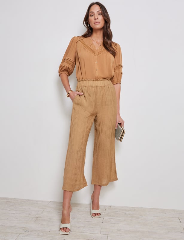 Mid calf top capri pants