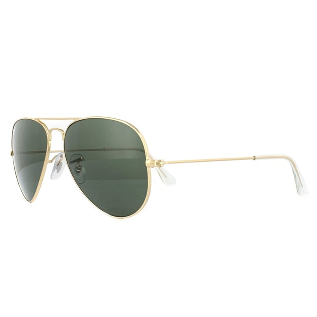 Ray-Ban Sunglasses Aviator 3025 W3234 Gold Green were originally designed in 1936 for US military pilots and have since become one of the most iconic sunglasses models in the world. The timeless design is characterised by the thin metal wire frame, large teardrop shaped lenses and fine metal temples that feature silicone tips and nose pads for a customised and comfortable fit. This classic model is available in various sizes and an array of colourways.