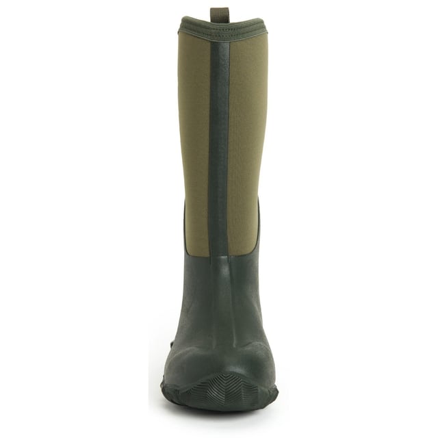 Muck Boots Edgewater II Rubber Moss Wellington Boots The angled topline offers a more comfortable fit around the calf while the extended rubber upper offers additional protection. This boot will be a classic for years to come.