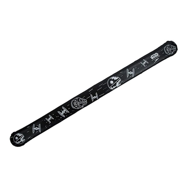 This Star Wars inflatable noodle is great for having fun in the pool. Featuring an amazing Star Wars print, it will help children build confidence in the water and improve their kick technique   
Manufactured to Australian and European safety standards   
Easy to pack - ideal for holidays   
Helps to improve kick technique