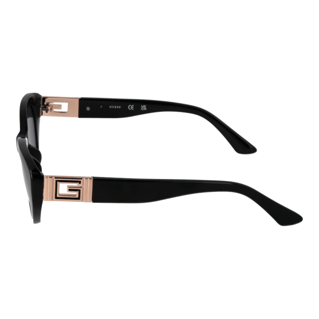 Gender: Women
Main color: Black
Extra: No extra
Frame color: Black
Frame material: Plastic
Lenses color: Grey
Lenses material: Plastic
Filter category: 3
Style: Oval
Lenses effect: No Extra
Protection: 100% UVA & UVB
Grosse: 51-19-140
Lenses width: 51
Lenses height: 36
Bridge width: 19
Frame width: 140
Temples length: 140
Spring hinge: No
Shipment includes: Branded case
Rim style: Full-Rim