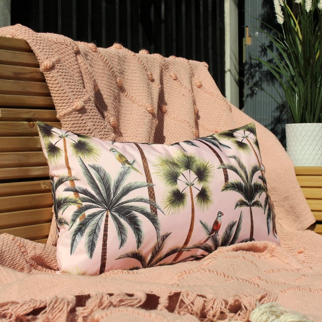 Bring the tropical feels to your outdoor space. This fully reversible design in beautiful forest green tones is sure to stand out in any garden.
