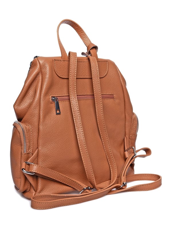 Mochila  
100% cuero de vaca  
Cierre superior de cremallera  
Asa superior única: 26 cm  
Dos correas de hombro ajustables: 110 cm  
Bolsillos delanteros y traseros con cremallera  
Bolsillo interior con cremallera  
Dimensiones (L): 31x28x14 cm  
Asa: 24 cm  
Correa: 100 cm x3  