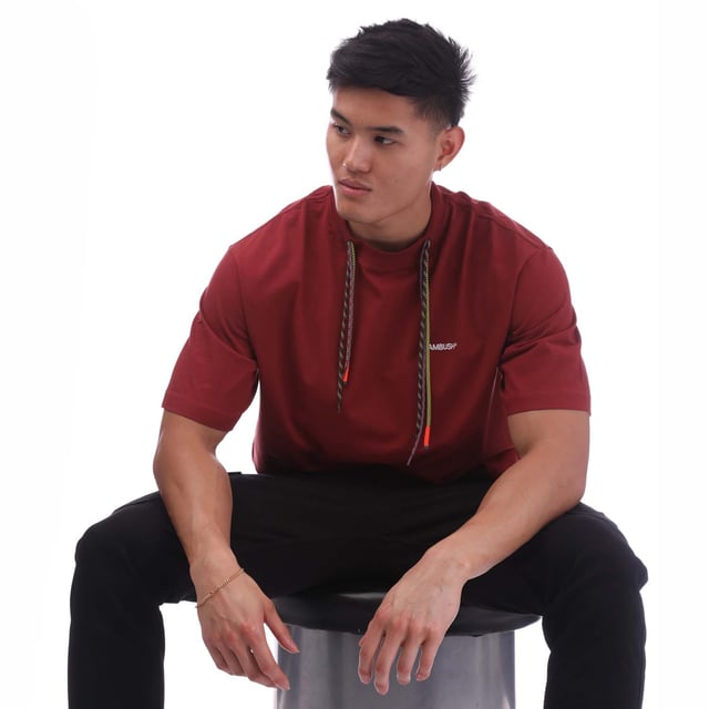 Ambush Multicord T-Shirt in brown.- Ribbed crewneck.- Short sleeves.- Ambush logo embroidered to the chest and the brand's iconic draw cords at the neckline.- Elasticated trims.- Straight hemline.- Relaxed fit.- 100% Cotton.- Ref: BMAA0560012810
