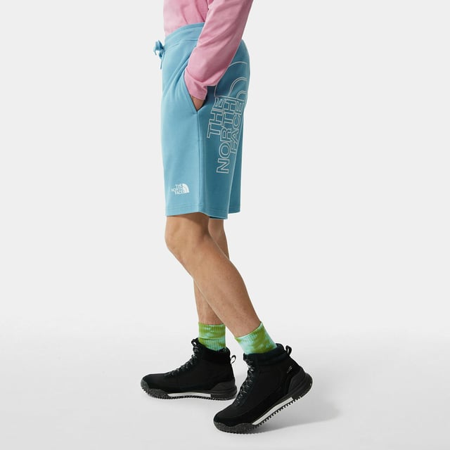 INTENDED USE: Urban exploration
DETAILS: These laidback shorts are the summer essential every explorer needs in his weekend bag. Simple and comfy, they're made for days on the beach or relaxed moments in camp. This version has bold The North Face® logos on the front and back for an extra hit of style.
Style: 3S4F
Fabric: 100% Cotton
Inseam: R
FEATURES
Shorts with two open hand pockets
Ribbed waistband with drawcord adjustment
Large logos on the front and back