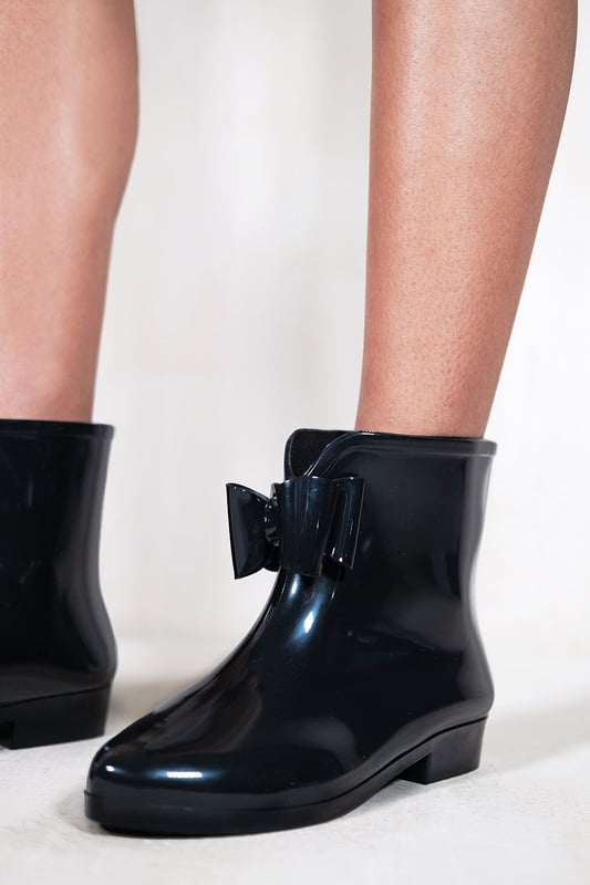 Ankle wellies deals with bow